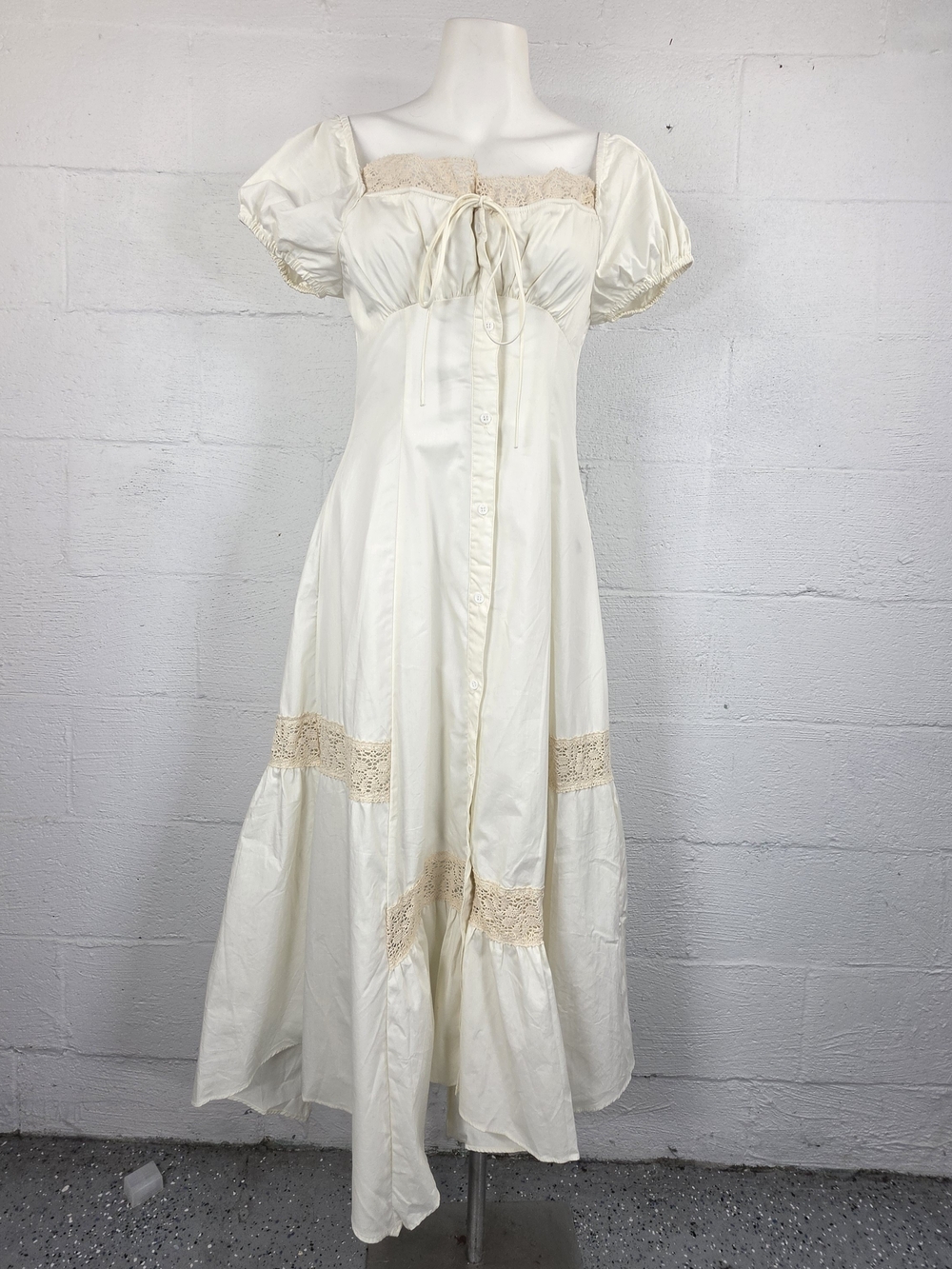 Cider Cream Lace-Trim Cottagecore Midi Dress